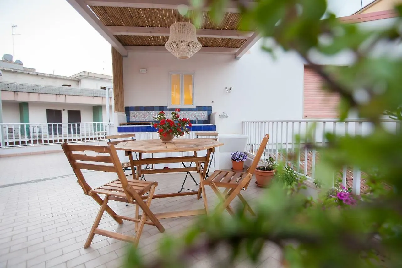 Casa Degli Avi,Da Zio Nino Nel Borgo Marinaro Villa Pozzallo