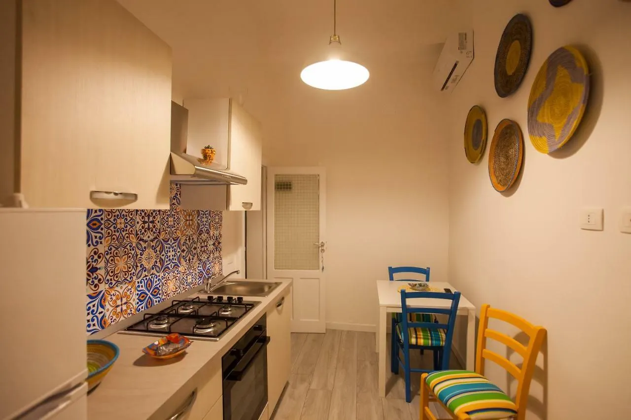 Holiday home Casa Degli Avi,Da Zio Nino Nel Borgo Marinaro Villa Pozzallo