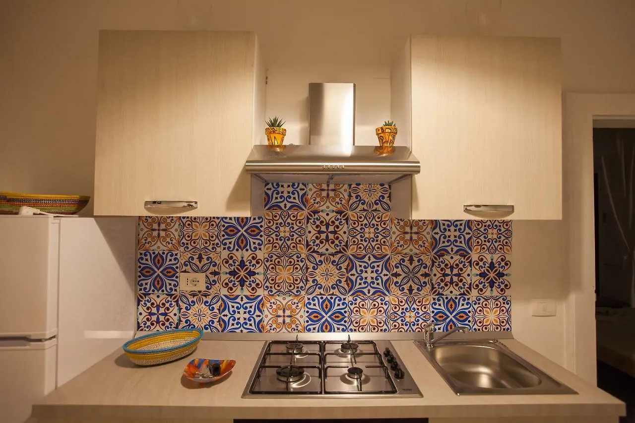 Holiday home Casa Degli Avi,Da Zio Nino Nel Borgo Marinaro Villa Pozzallo Italy